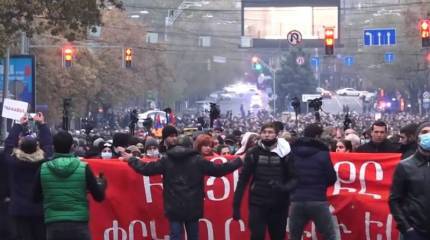 Оппозиция Армении вывела граждан на акции неповиновения