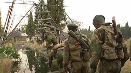 С местным колоритом: Подготовка бойцов спецназа Зимбабве