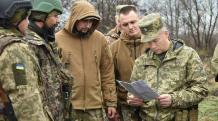 «Российские войска пытаются перехватить инициативу»: Сырский заявил о сложной ситуации под Купянском и Бахмутом