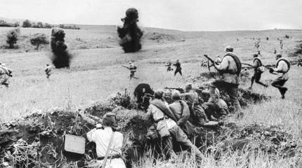 Вспомним мы пехоту и родную роту