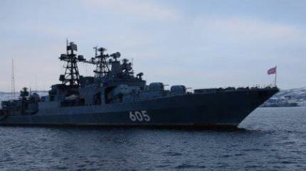 Отряд кораблей СФ РФ идёт к арктической базе ВМФ на Новосибирских островах