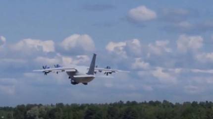 Ан-70 поднялся в воздух после длительного перерыва