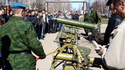 В мае на базе воинских частей ВДВ пройдут военные сборы с допризывной молодежью