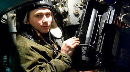 В мотострелковые соединения ЮВО поступают современные командно-штабные машины