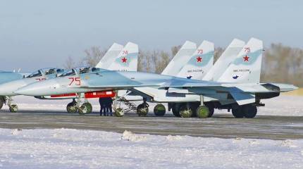 ВКС РФ получили три модернизированных истребителя Су-27СМ3
