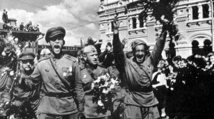 Это наша история: Аксёнов назвал настоящих героев Украины