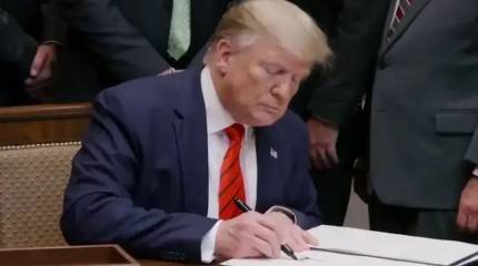 Пресса США: Сторонники Трампа по партии и движению MAGA выступают против возобновления военной помощи Украине