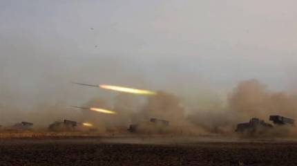 За считанные секунды плотным огнём РСЗО «Торнадо-Г» уничтожили более 15 бронеобъектов условного противника: кадры учений