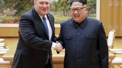 По просьбе Трампа. Ким Чен Ын освободил осужденных американцев