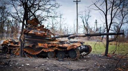 Как Киев отмечает "перемогу" под Иловайском?