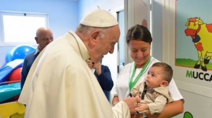 За цитирование слов папы Римского о «лае НАТО у ворот России» в МИД Румынии вызвали российского посла