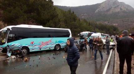 Куда и в кого плюют сегодня "артековцы"?