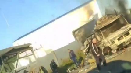 В результате обстрела Херсона из установки HIMARS ВСУ поражены автобус и частные автомобили с местными жителями