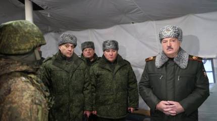 Лукашенко: Аптечки натовского образца уступают по качеству и практичности белорусским