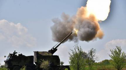 «Впечатляющая дальность стрельбы»: ожидается контракт на поставку сербской колесной самоходки NORA B52 Алжиру