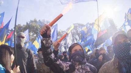 За $18 в день: в украинском детском лагере готовят «железных националистов»