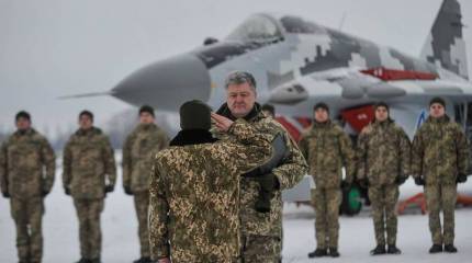 Порошенко передал ВСУ авиационную технику