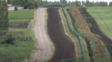 «Ров вместо заграждений»: На Украине рассказали об обустройстве границы с Россией