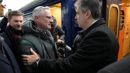 Глава израильского МИД впервые с начала российской СВО посетил Украину, пообещав возобновить работу в Киеве посольства Израиля