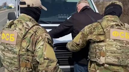 Российские силовики задержали в Херсоне агента СБУ, готовившего заказное убийство пророссийского блогера