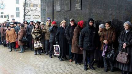 Блокирование украинскими батальонами гуманитарной помощи Донбассу грозит катастрофой