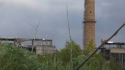 Комбат ДНР: десять украинских боевиков вышли под белым флагом из недавно блокированного тоннеля «Азовстали»