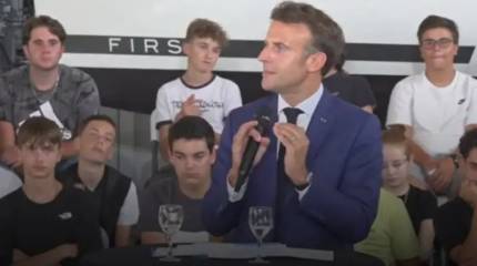 Французский президент удивил соотечественников: Запад не может позволить России победить