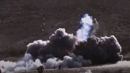 «Дальнобойная пушка, стреляющая до Москвы»: в США рассказали о новом оружии