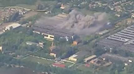 Показаны кадры уничтожения нашими войсками цеха по производству беспилотников в Чугуеве Харьковской области