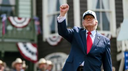 Трамп пригрозил Ирану ответственностью за действия йеменских хуситов