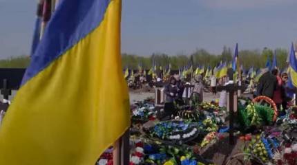 «Предлагают гроб для мужа, а он живой»: украинка рассказала, как похоронные агентства заранее обзванивают жен мобилизованных солдат