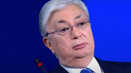 Как президент Токаев подарил украинцам «перемогу». Почему Казахстан не признал республики Донбасса