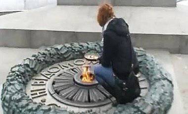 О  гаснущем Вечном огне, реалистах и идеалах