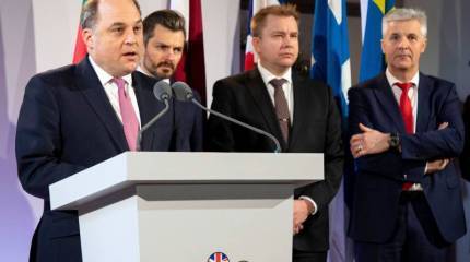Британский министр обороны заявил о готовности Великобритании «пнуть» Россию