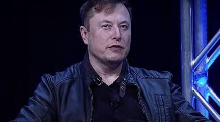 Западная пресса: Маск отложил покупку Twitter в мае, решив дождаться речи президента РФ на День Победы