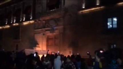 Уличные беспорядки в Мексике