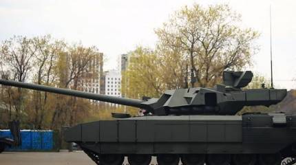 Мантуров назвал сроки принятия на вооружение танка Т-14 «Армата»