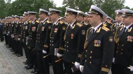 В Совфеде рассказали об обсуждении вопроса ношения кортиков отставными офицерами ВМФ