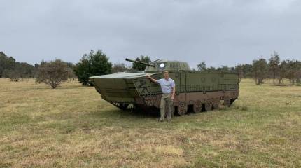 Австралийцев готовят к боям с российской бронетехникой