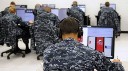 Почему победитель СССР никак не может победить Россию?