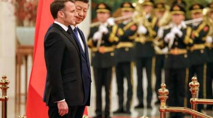 Посетивший Китай Макрон грозит Пекину европейскими санкциями