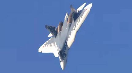 Компания «Сухой» поделилась планами экспортных поставок Су-57 и ударных БПЛА