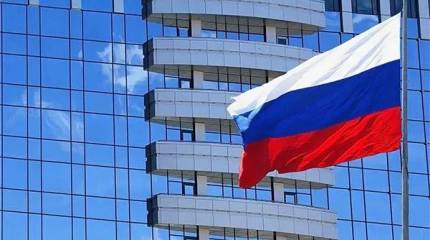 Россия празднует день государственного флага
