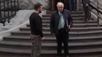 Британские СМИ: Джонсон посетил Киев не для помощи Украине, а с целью избежать нового расследования