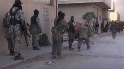 Рано списали со счетов: боевики ИГИЛ смогли выйти к нефтяным полям на северо-востоке Сирии и устроить диверсию в лагере Аль-Холь