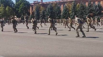 В академии ВСУ молодых курсантов приветствовали песней об Иисусе от Depeche Mode