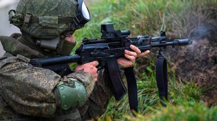 Крупносерийное производство автоматов АК-12 и АК-15 начнется в 2019 году