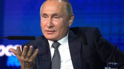 Путин о политике Киева: «Кому война, а кому мать родная»