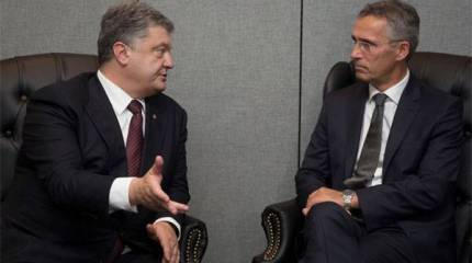 Порошенко написал письмо в НАТО