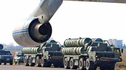 Разведка США подозревает Иран в желании закупить вооружения в России и Китае